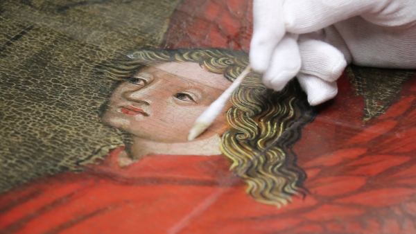 Restoration of the altar. Photo: National muzeum